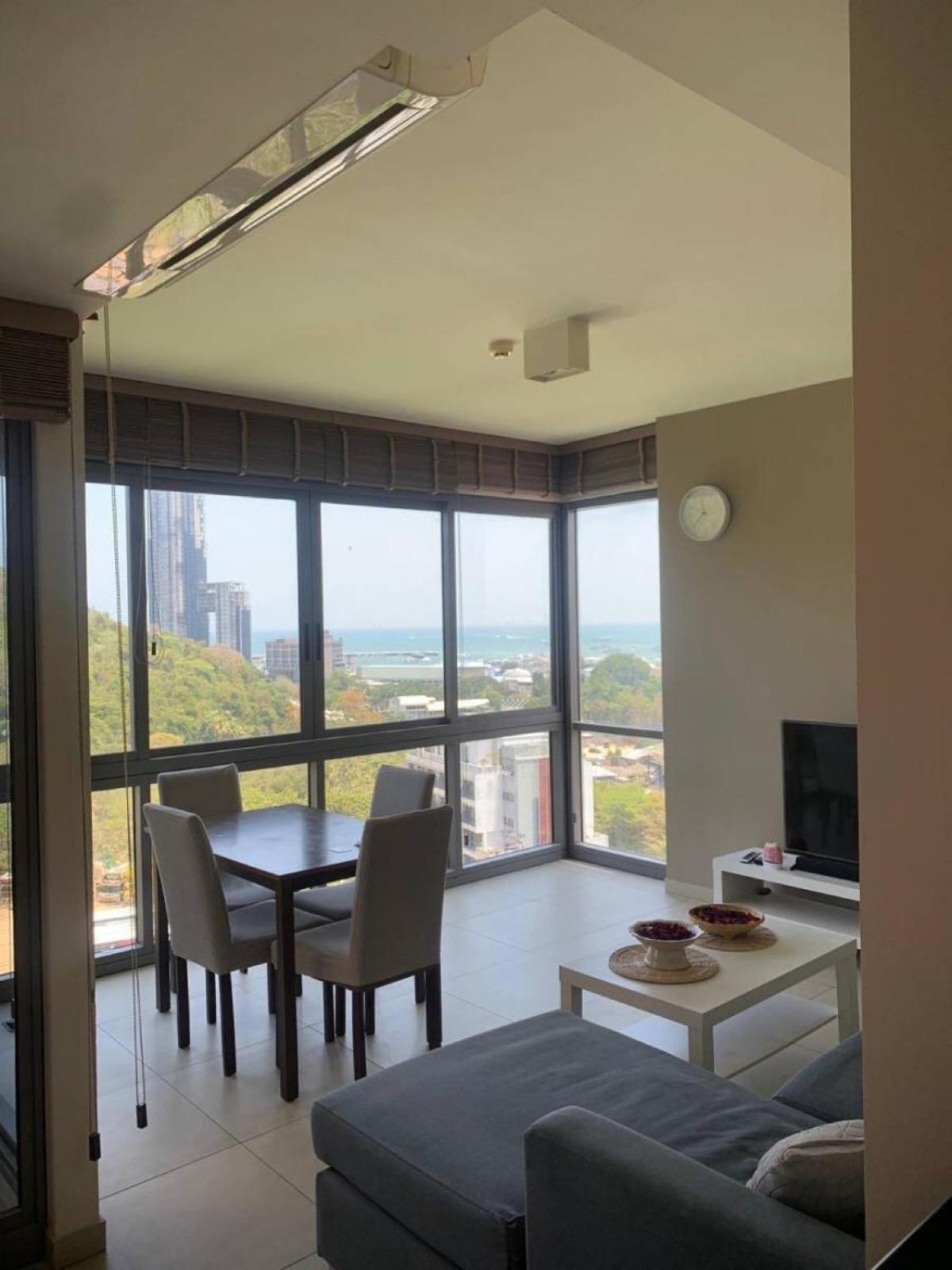 Unixx Condo Pattaya Esterno foto