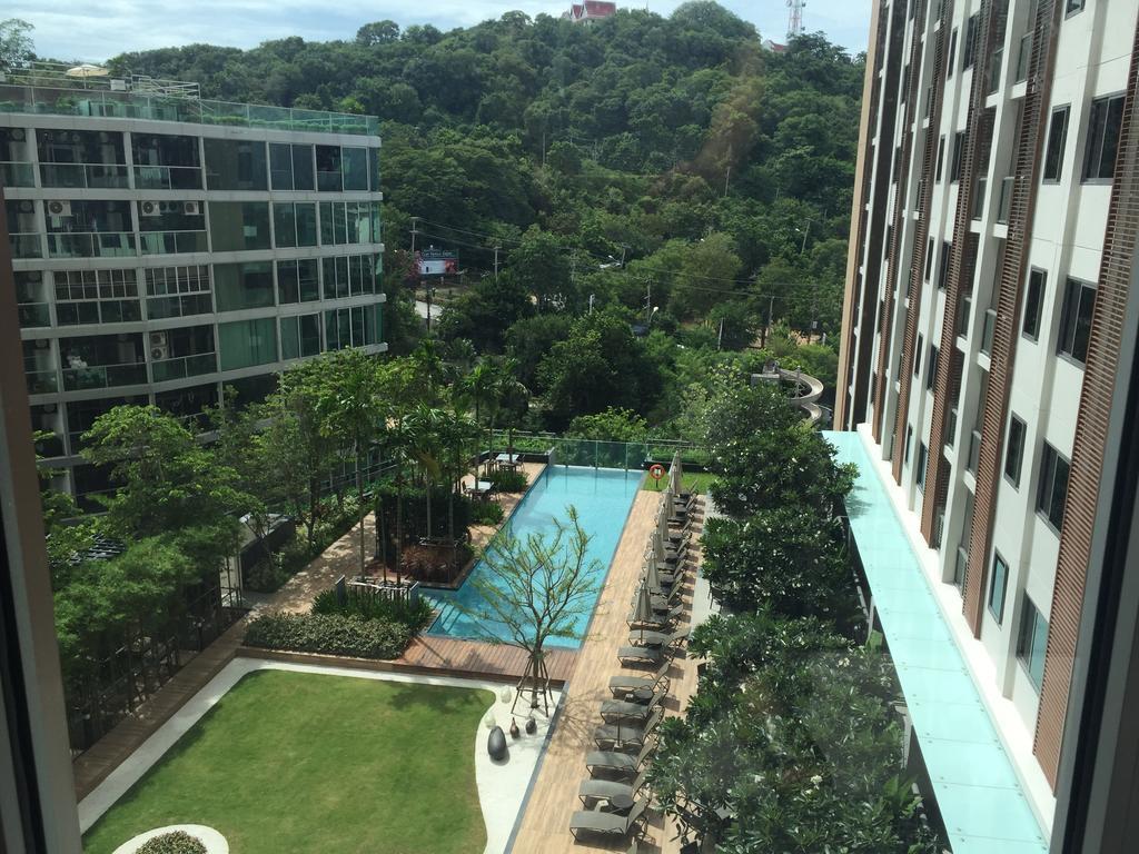 Unixx Condo Pattaya Esterno foto