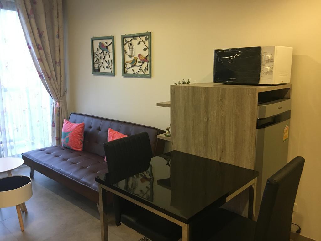 Unixx Condo Pattaya Esterno foto