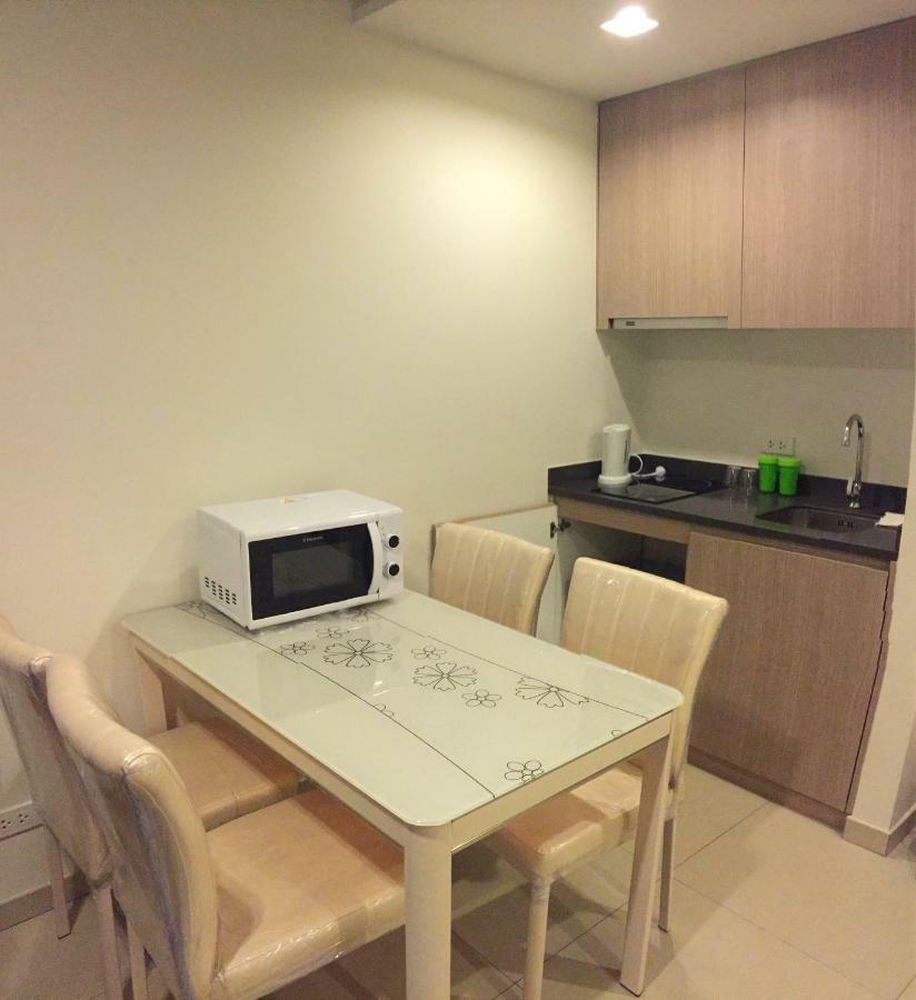 Unixx Condo Pattaya Esterno foto