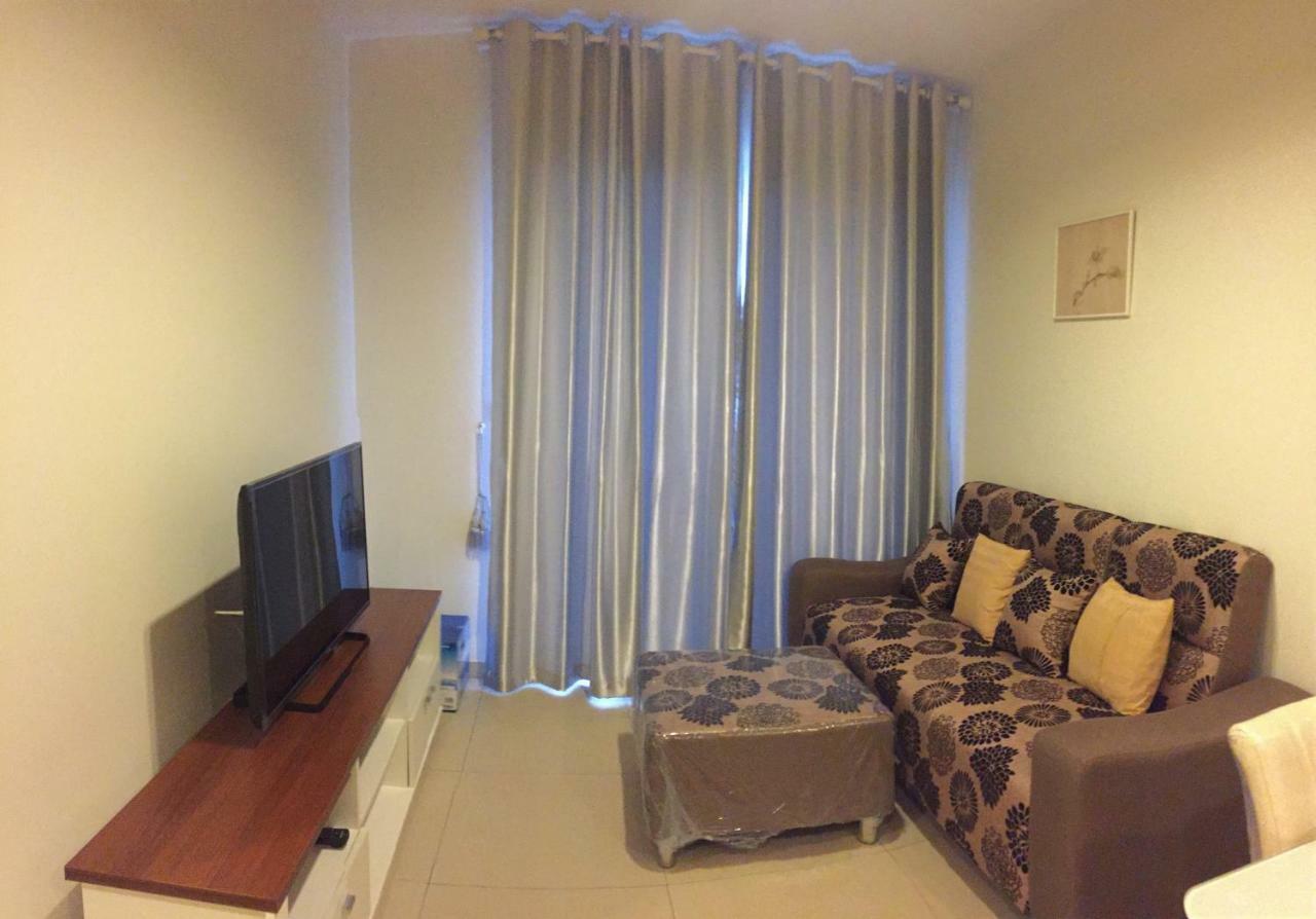 Unixx Condo Pattaya Esterno foto